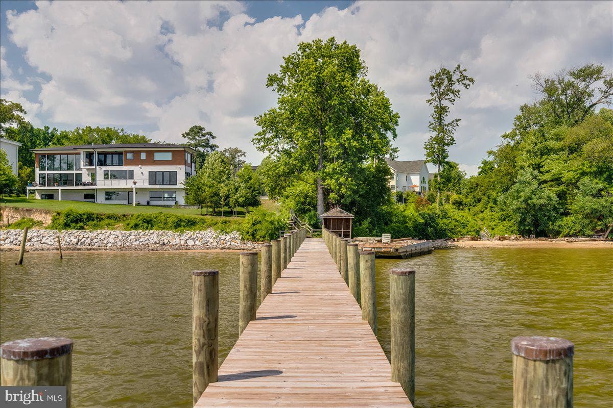 9433 Ferry Landing Ct photo 28