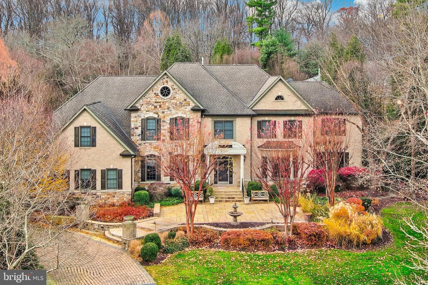 8340 Springhaven Garden Lane