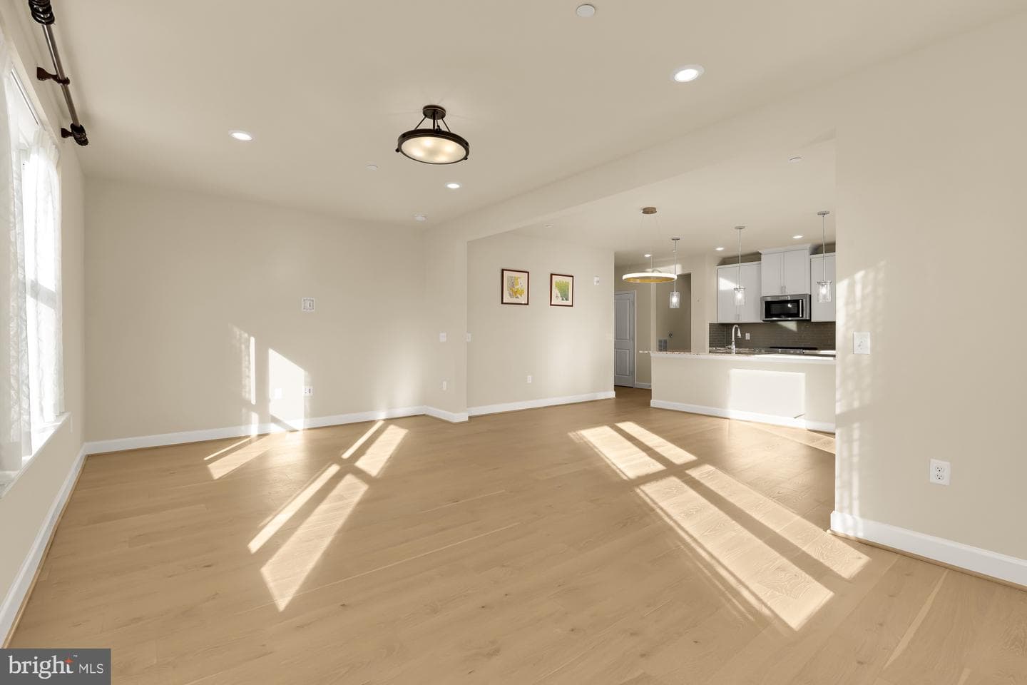 9555 Saintsbury Drive #503 photo 17