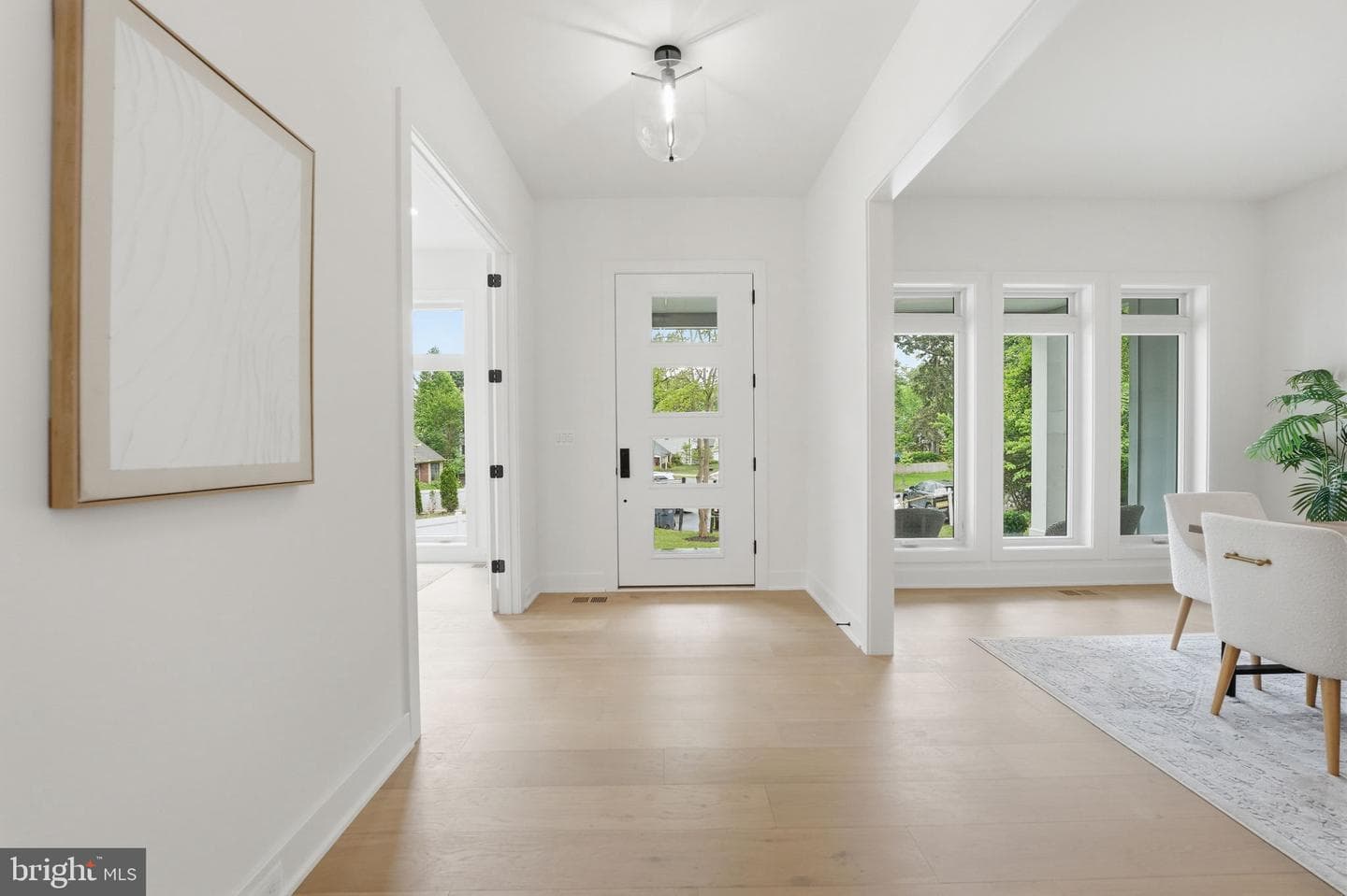 2530 Stuart Place photo 4