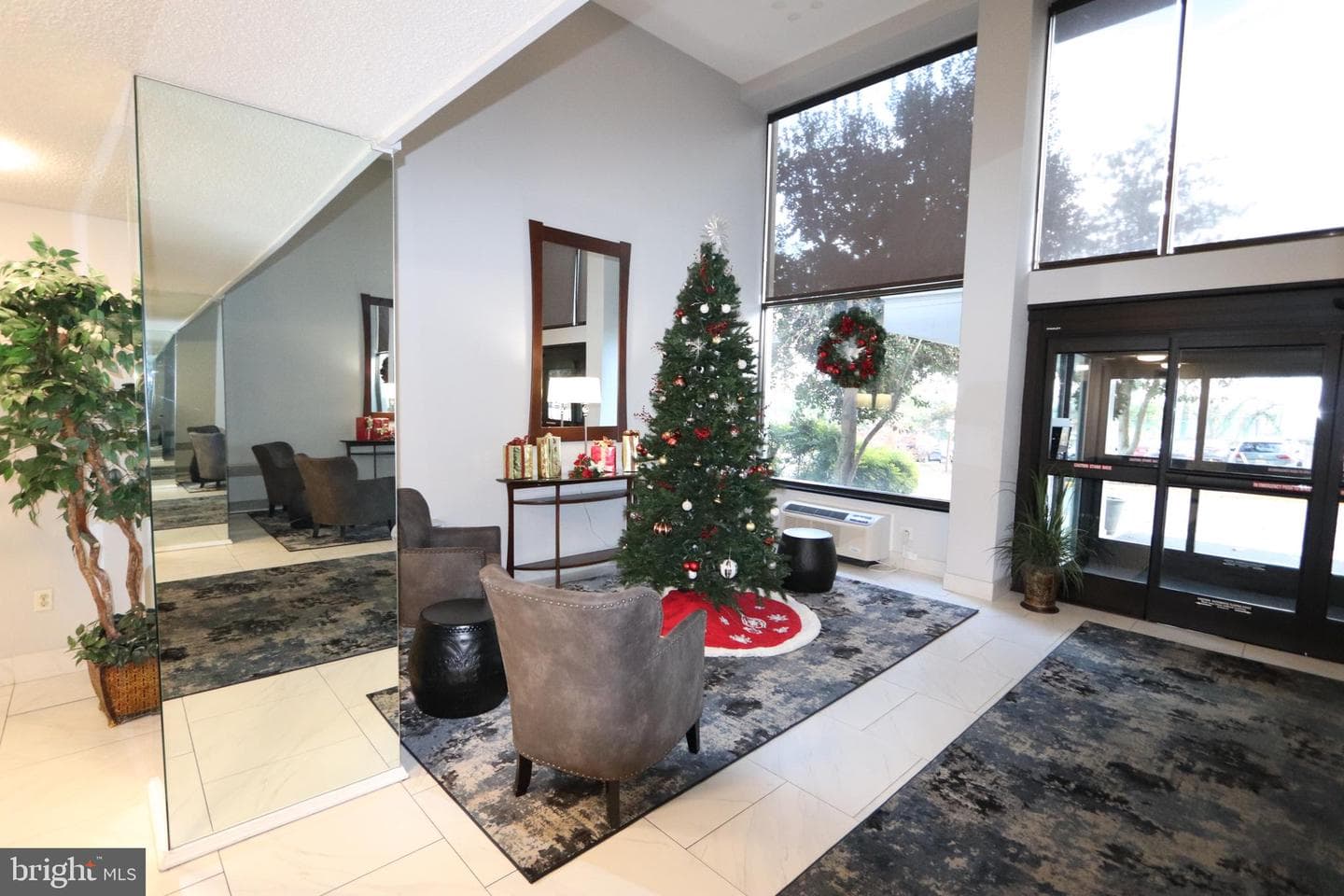 2059 Huntington Ave # 612 photo 26