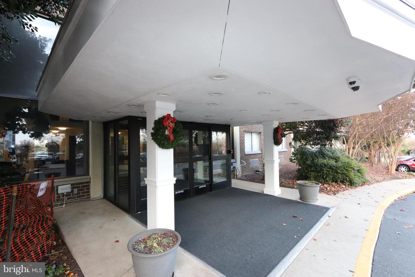 2059 Huntington Ave # 612 photo 27