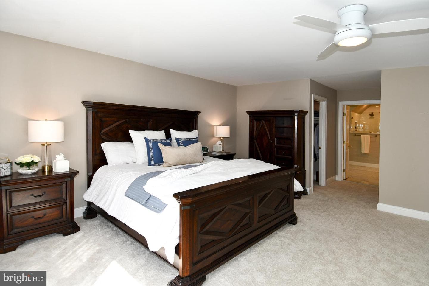 5156 Summit Drive photo 32