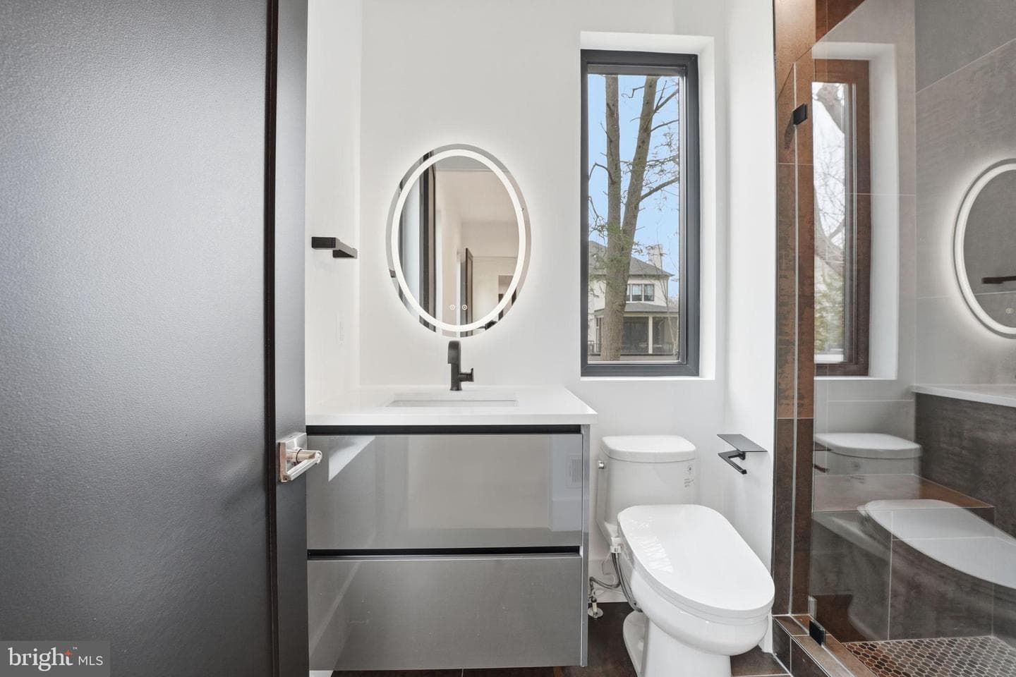 6910 Bright Avenue photo 44