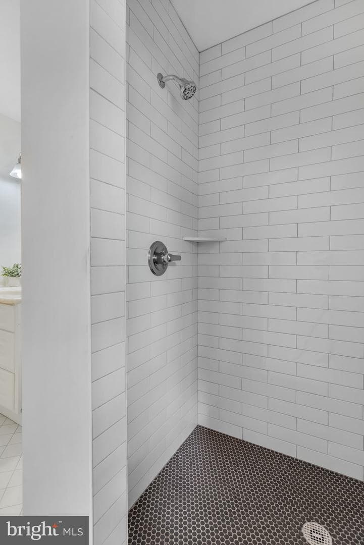 6114 Beachway Drive photo 40