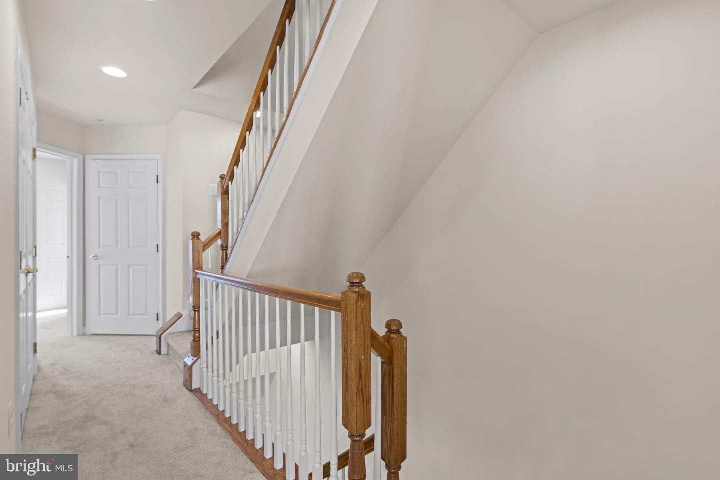 8882 Ashgrove House Lane photo 16