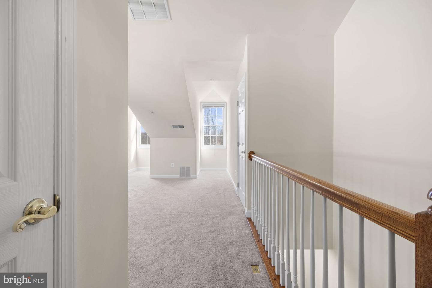 8882 Ashgrove House Lane photo 32