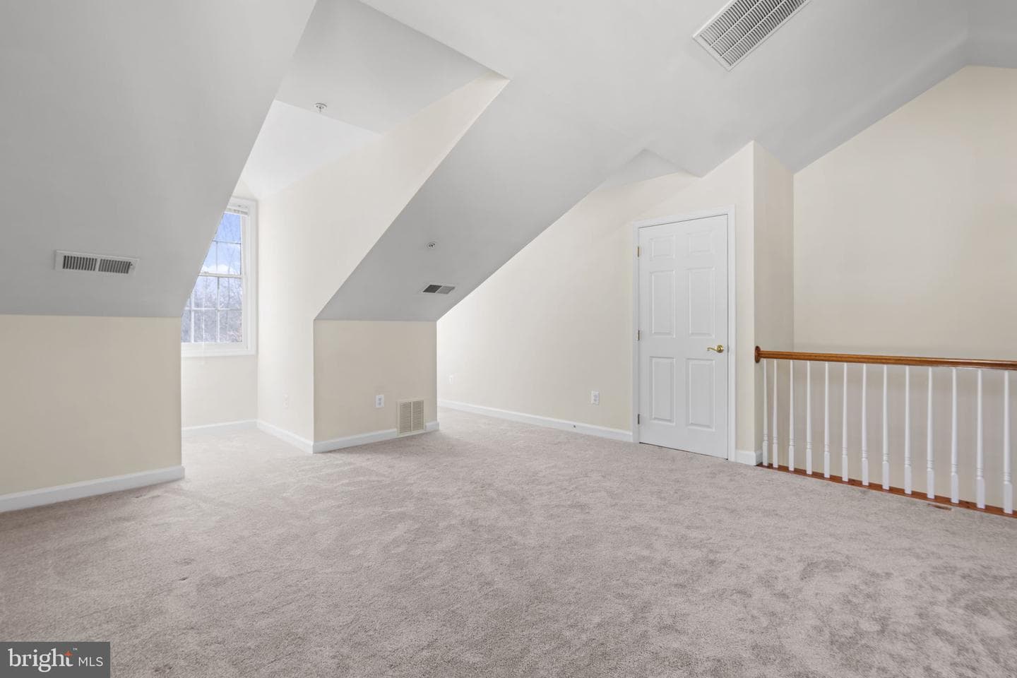 8882 Ashgrove House Lane photo 33