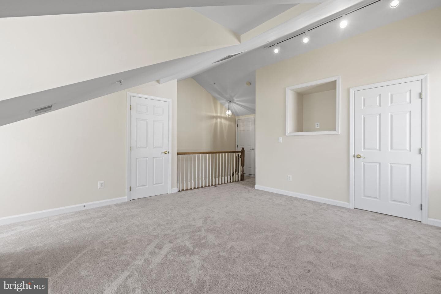 8882 Ashgrove House Lane photo 34