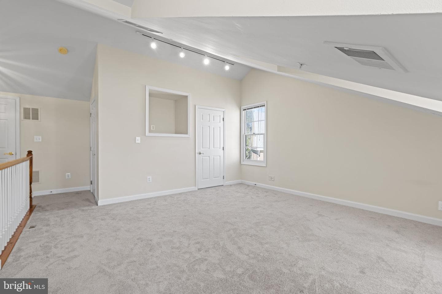 8882 Ashgrove House Lane photo 36