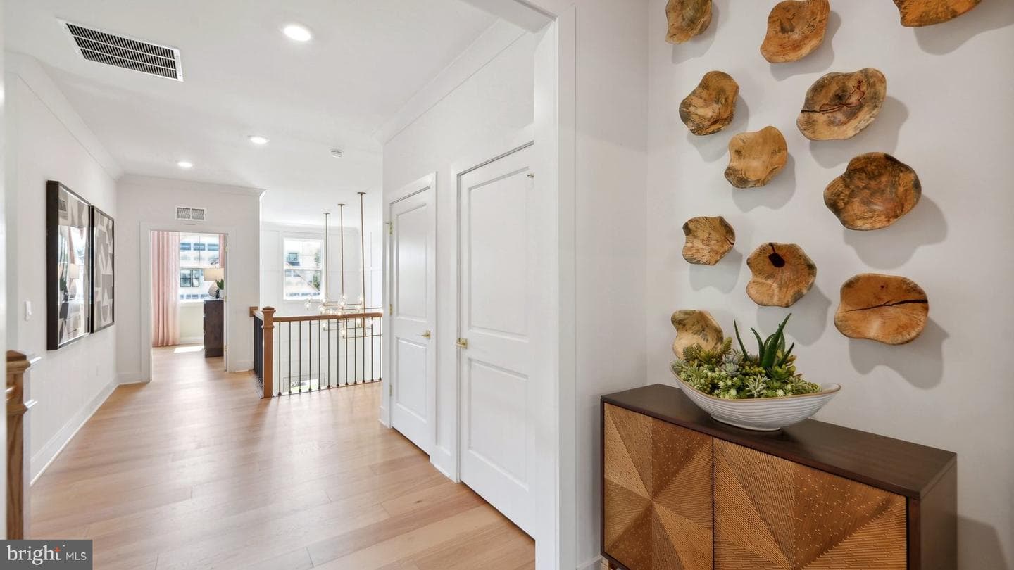 8272 Colling Manor Court photo 46