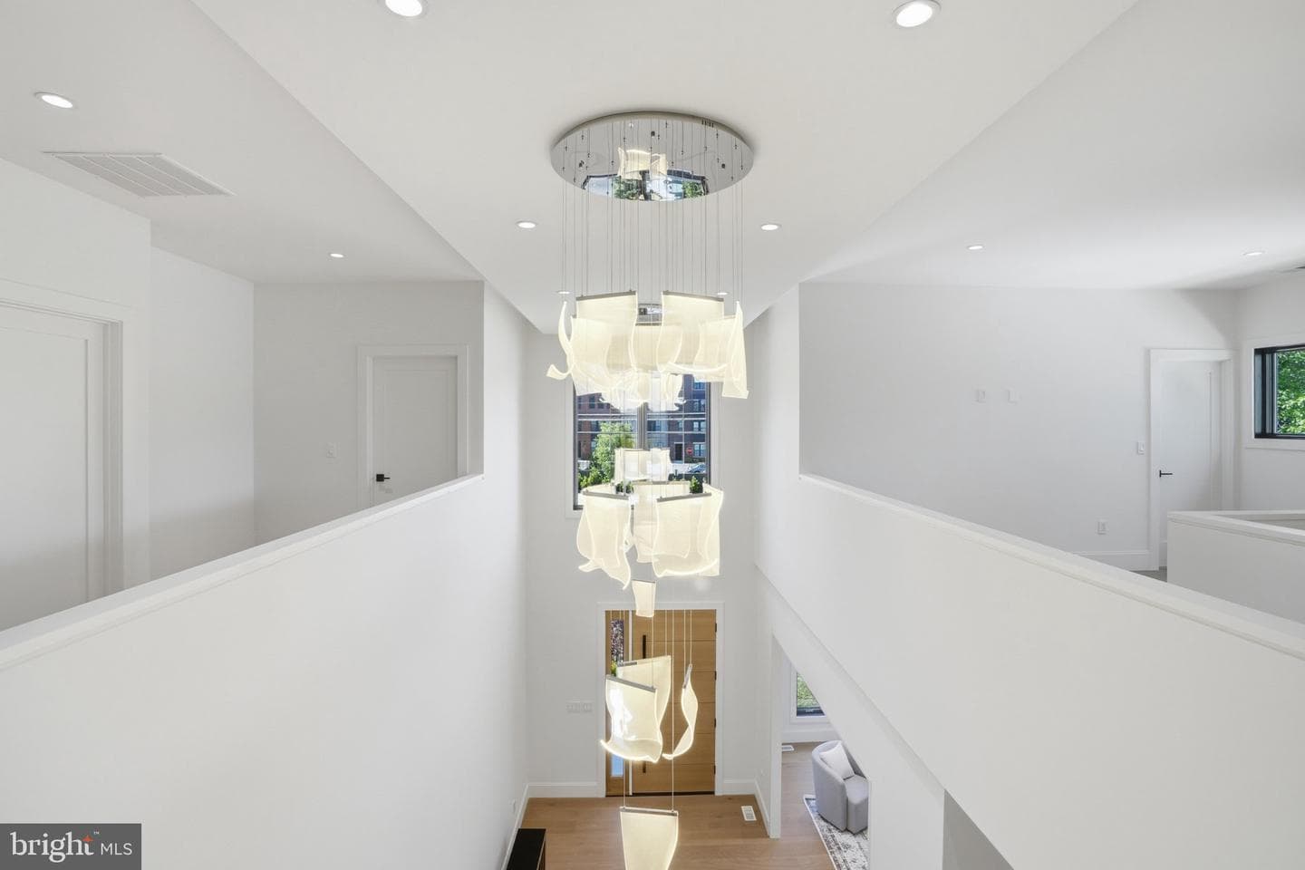 7421 Magarity Road photo 39