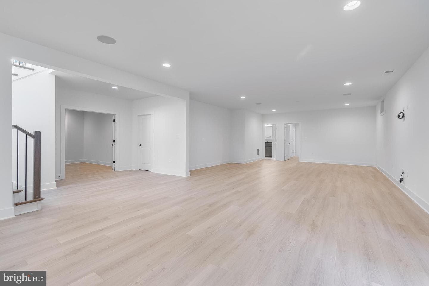 9209 Franks Point Lane photo 31