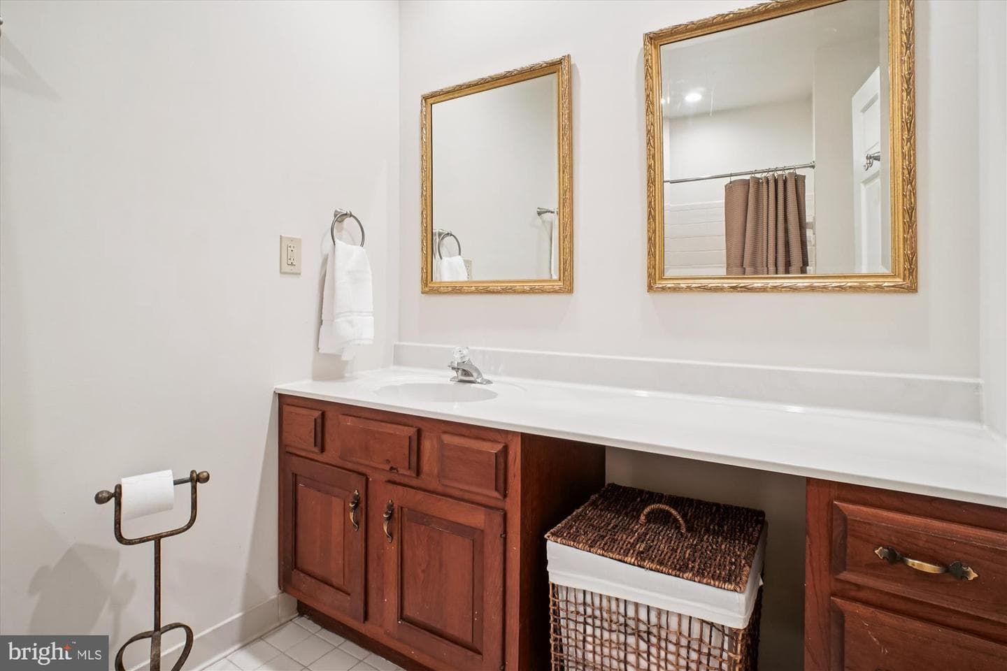 8405 Honeywood Court photo 61