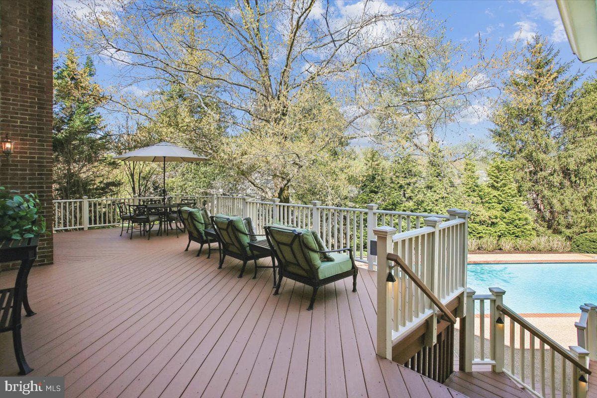 8405 Honeywood Court photo 89
