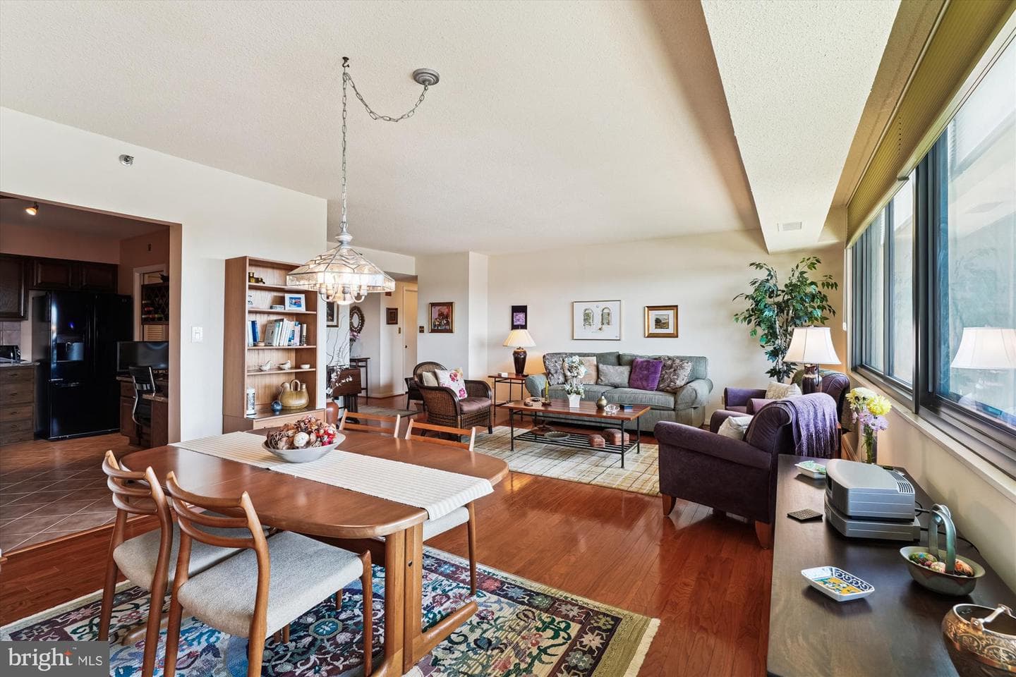 3713 S George Mason Dr photo 8