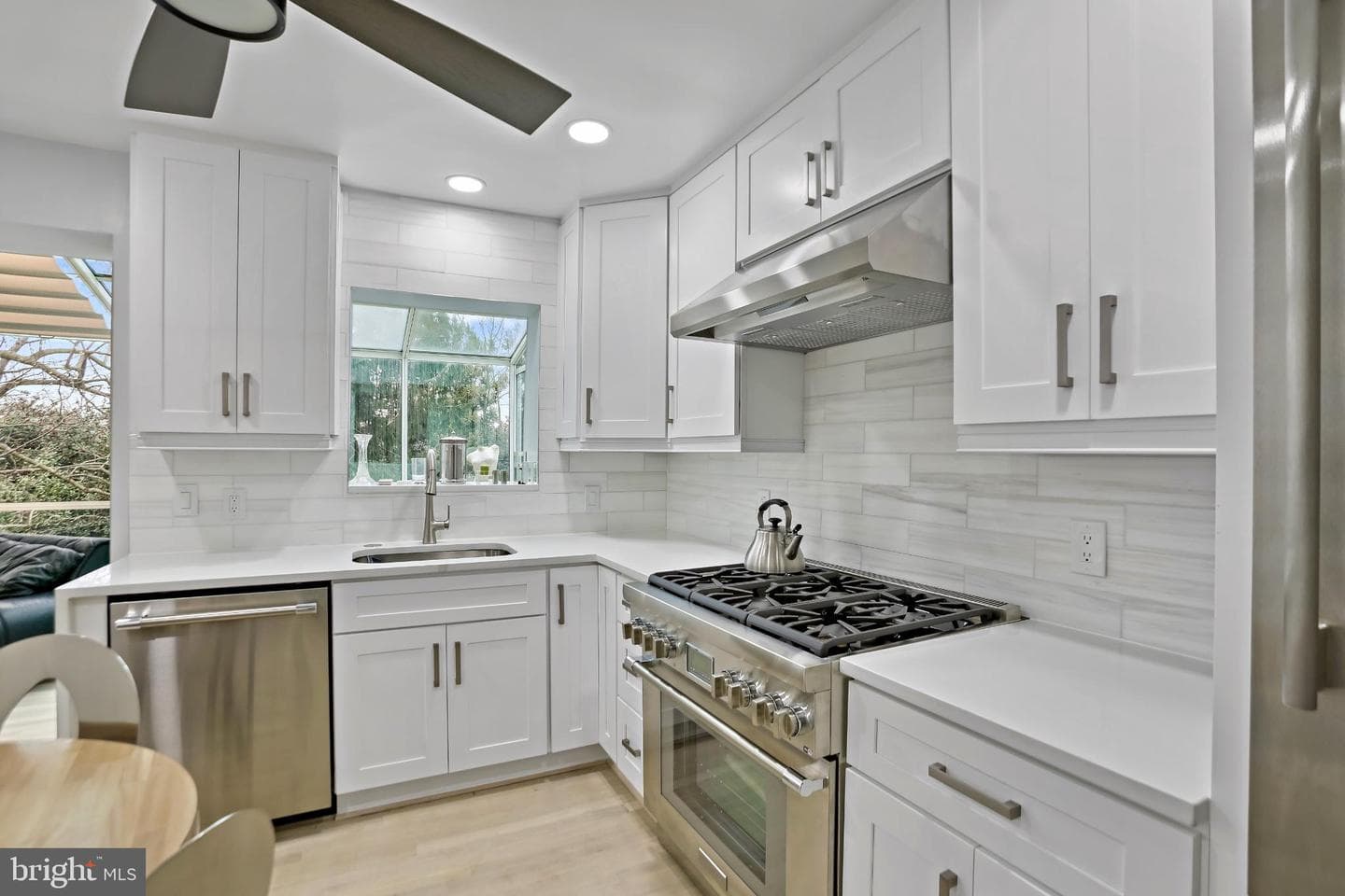 3906 Ridge Road photo 10