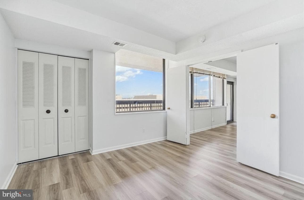 3713 S George Mason Drive #1506 photo 12