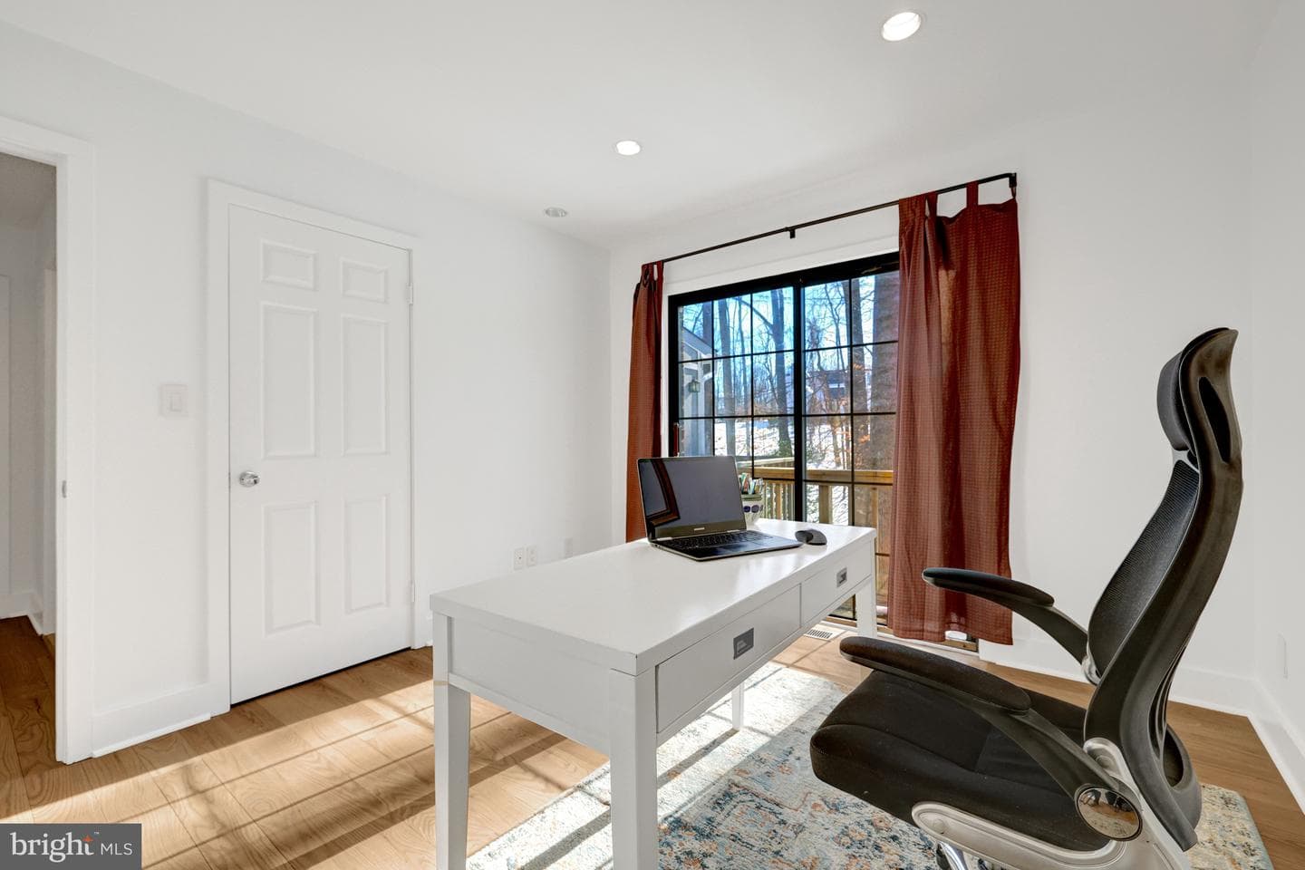9982 Blackberry Lane photo 16