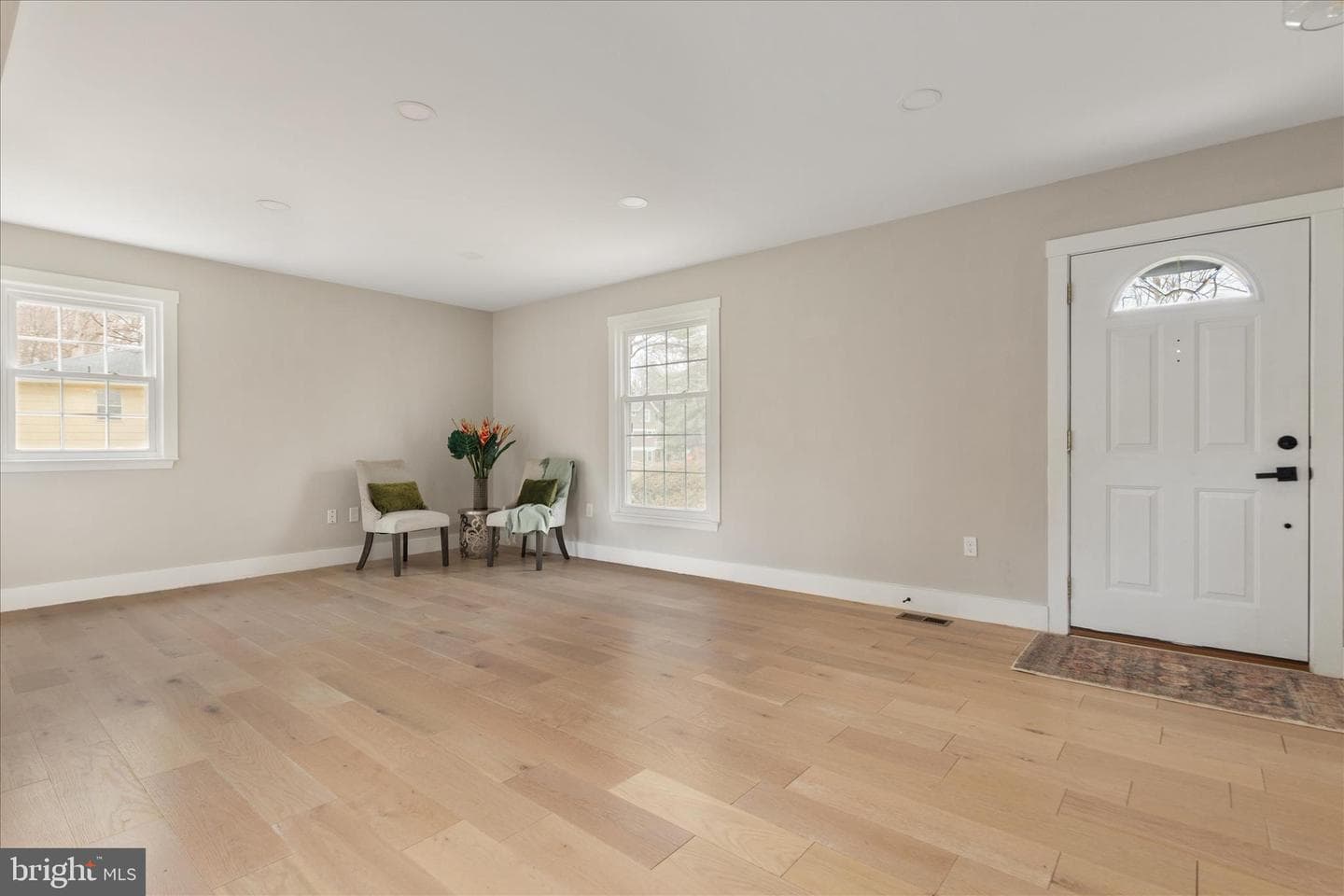 1002 Kerge Court SE photo 10