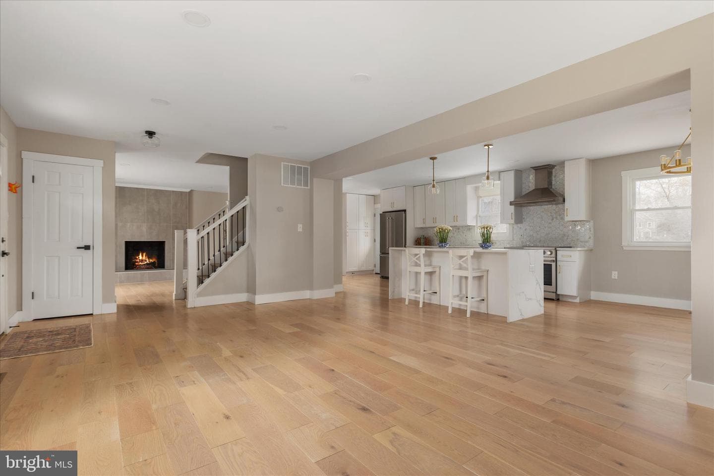 1002 Kerge Court SE photo 12