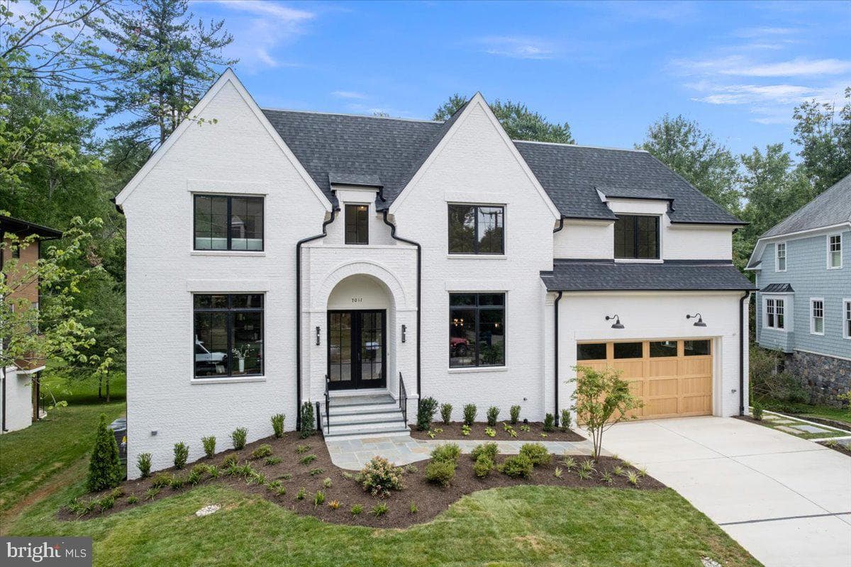 7011 Elizabeth Drive photo 4