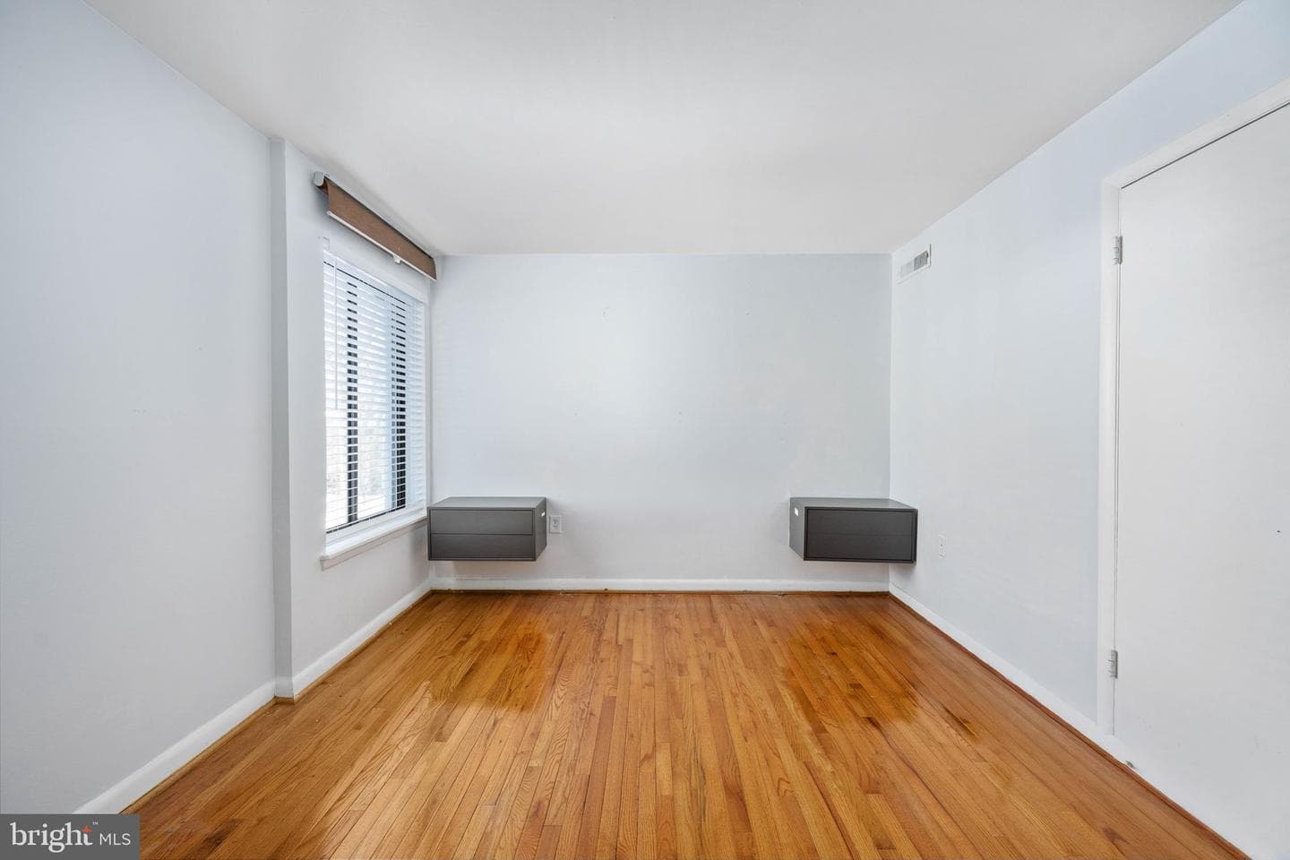 2844 Dover Lane #302 photo 44