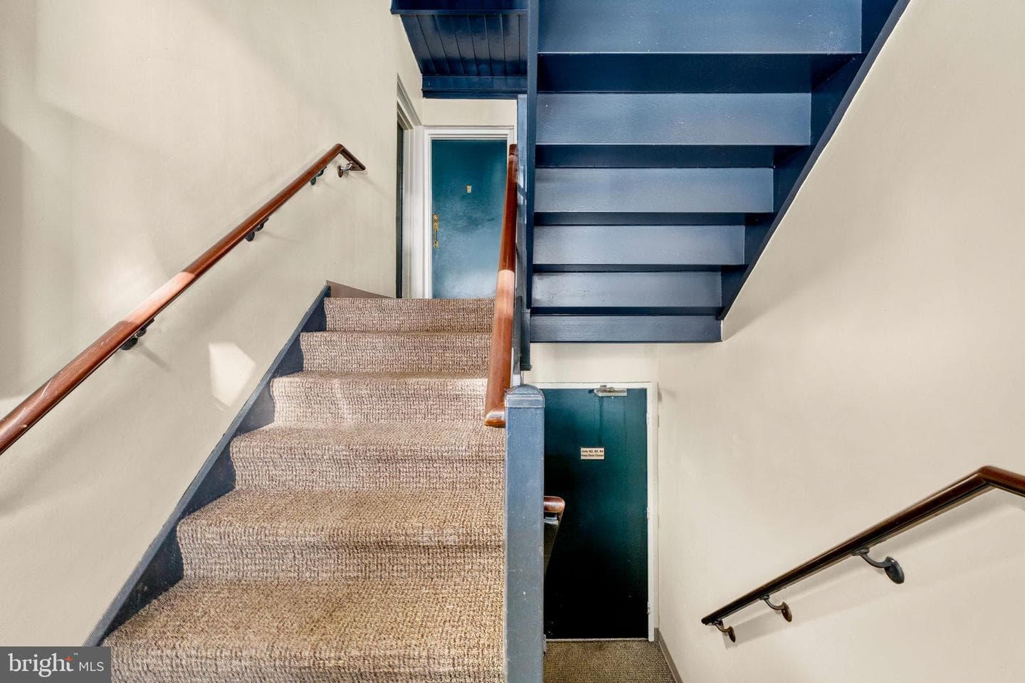 2844 Dover Lane #302 photo 8