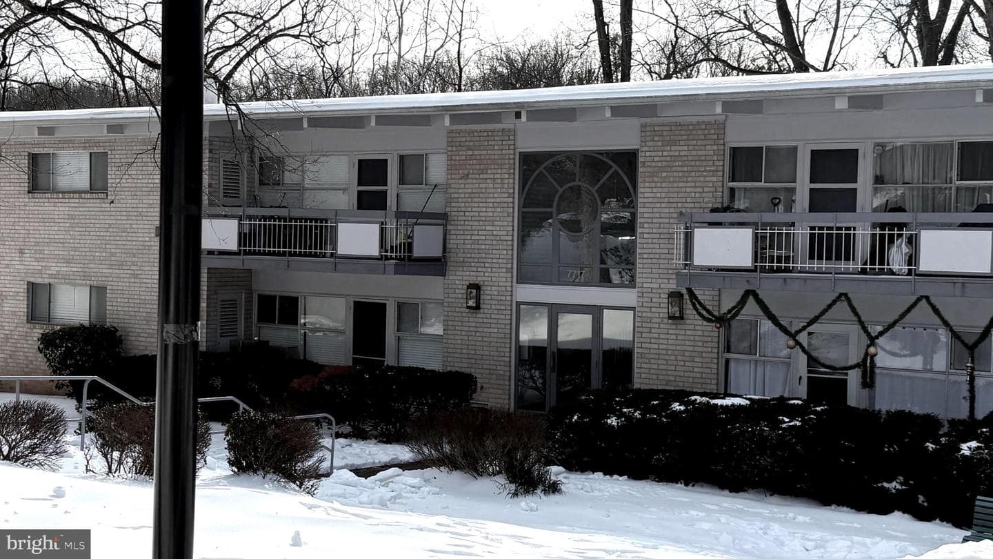 7717 Donnybrook Court #103 photo 3