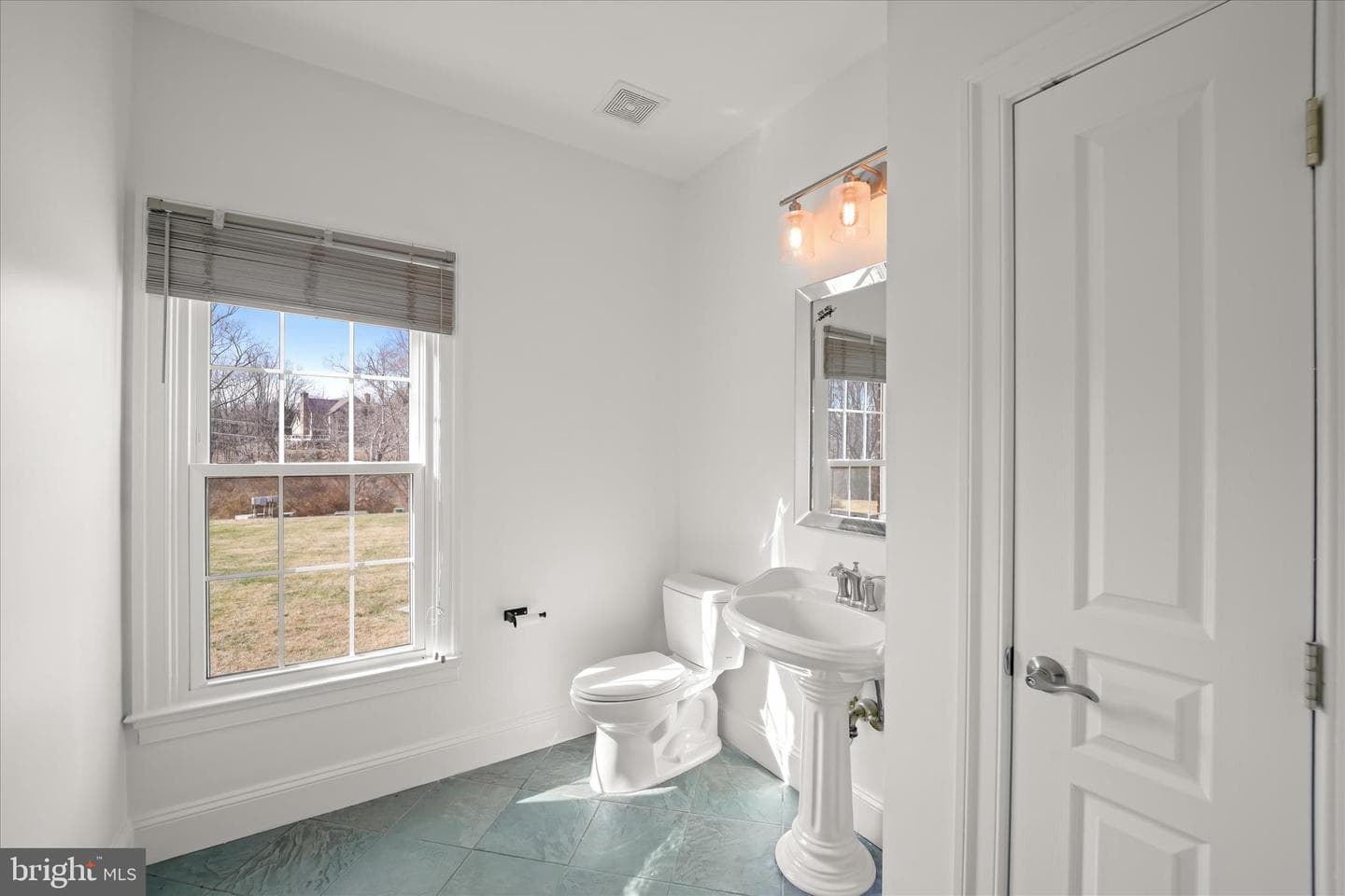 13215 Twin Lakes Drive photo 40