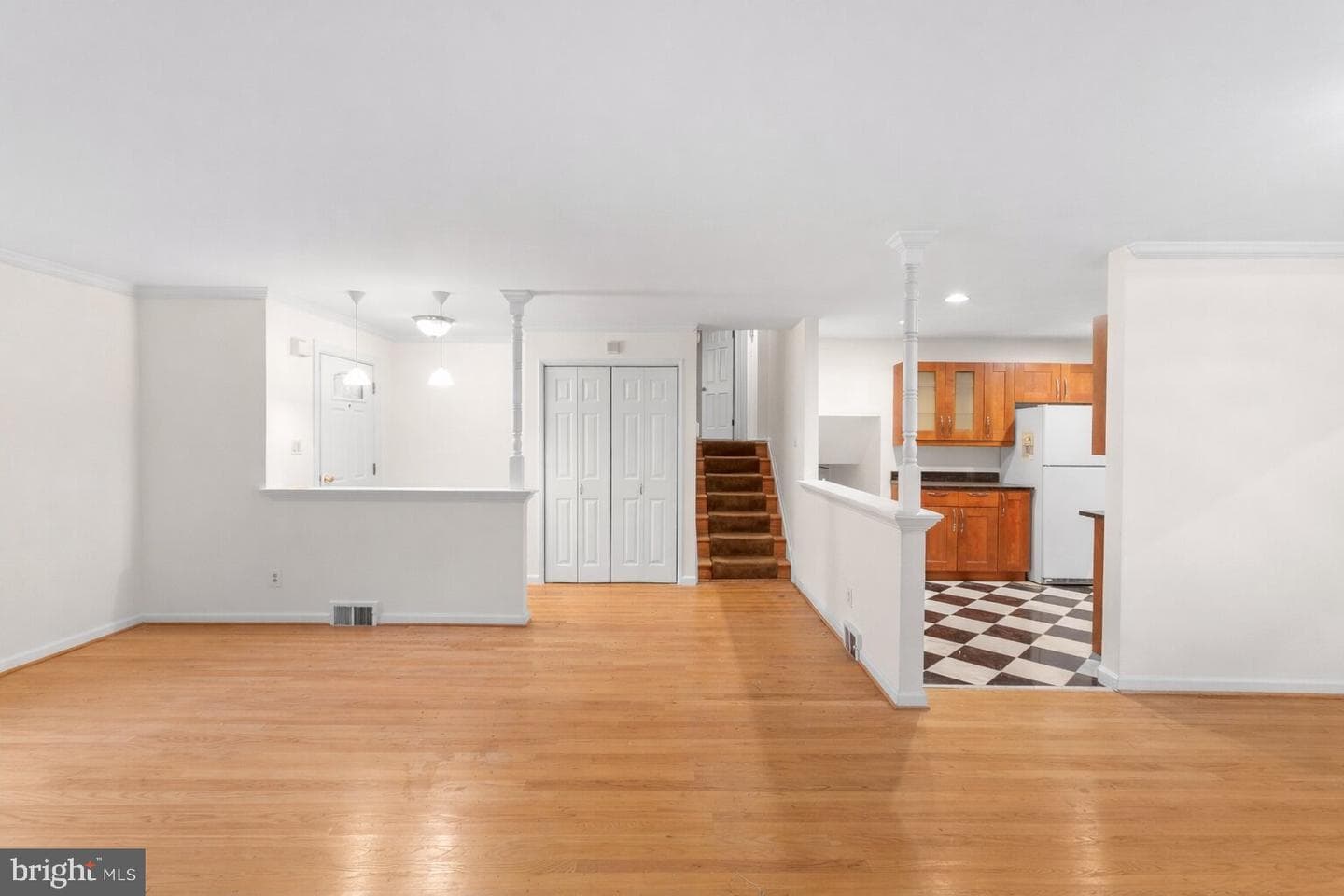 7423 Exmore Street photo 6