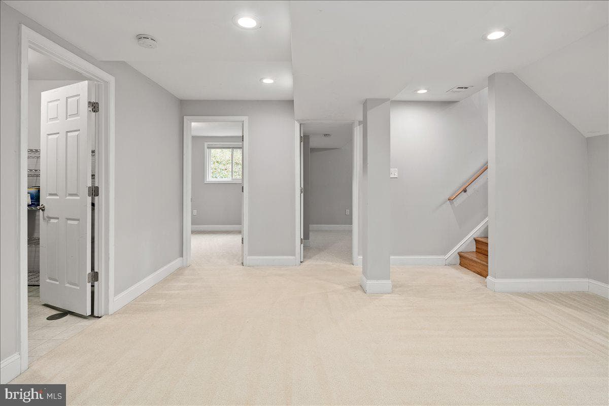 8711 Millbrook Place photo 31