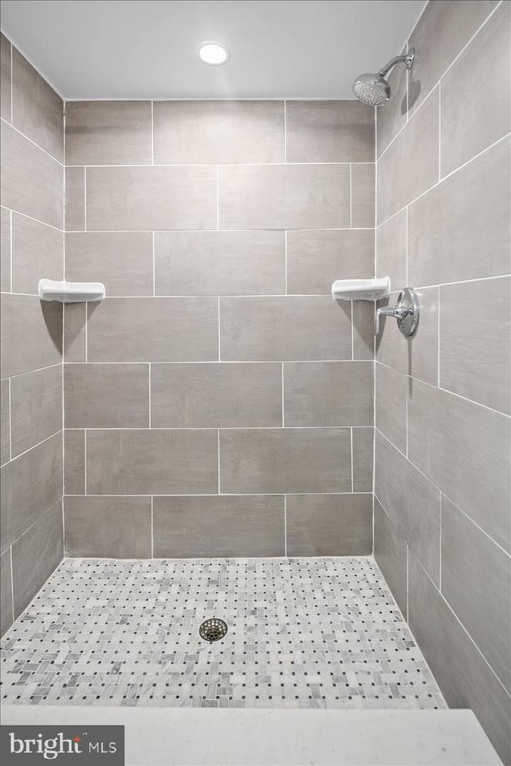 8711 Millbrook Place photo 43
