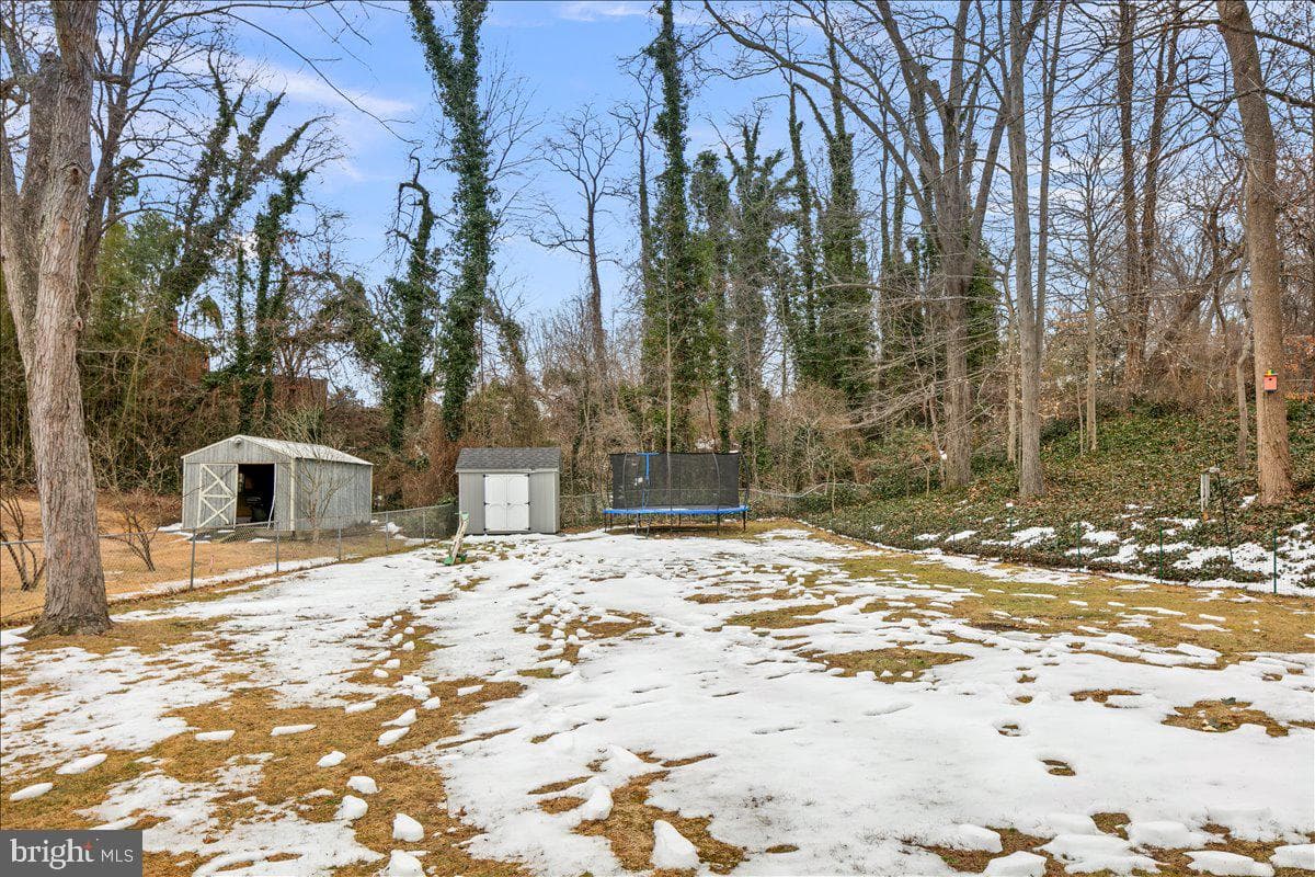 8711 Millbrook Place photo 50