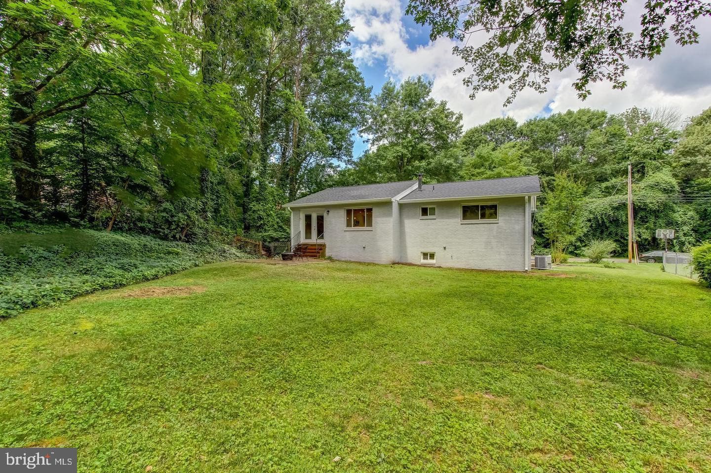 8711 Millbrook Place photo 57