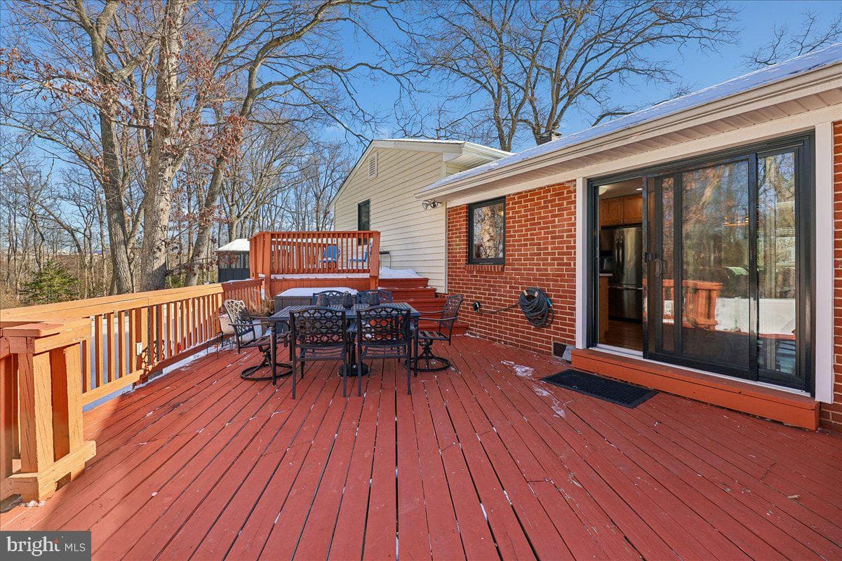 6816 Mayo Court photo 15