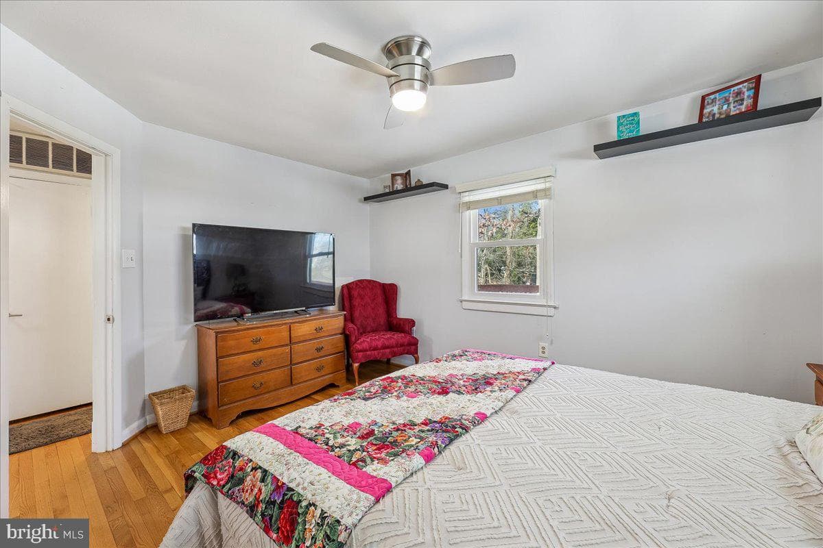 6816 Mayo Court photo 30