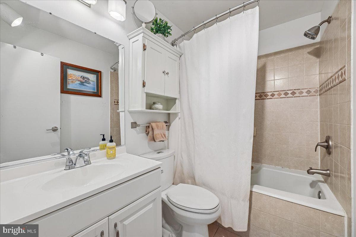 6816 Mayo Court photo 31