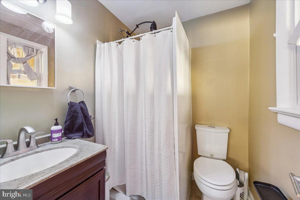 6816 Mayo Court photo 43
