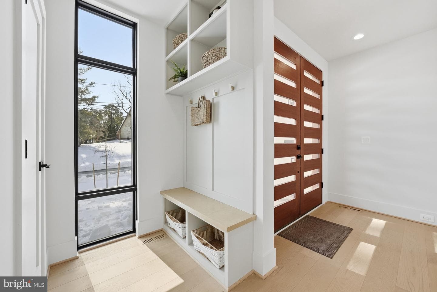 6816 Dean Drive photo 8