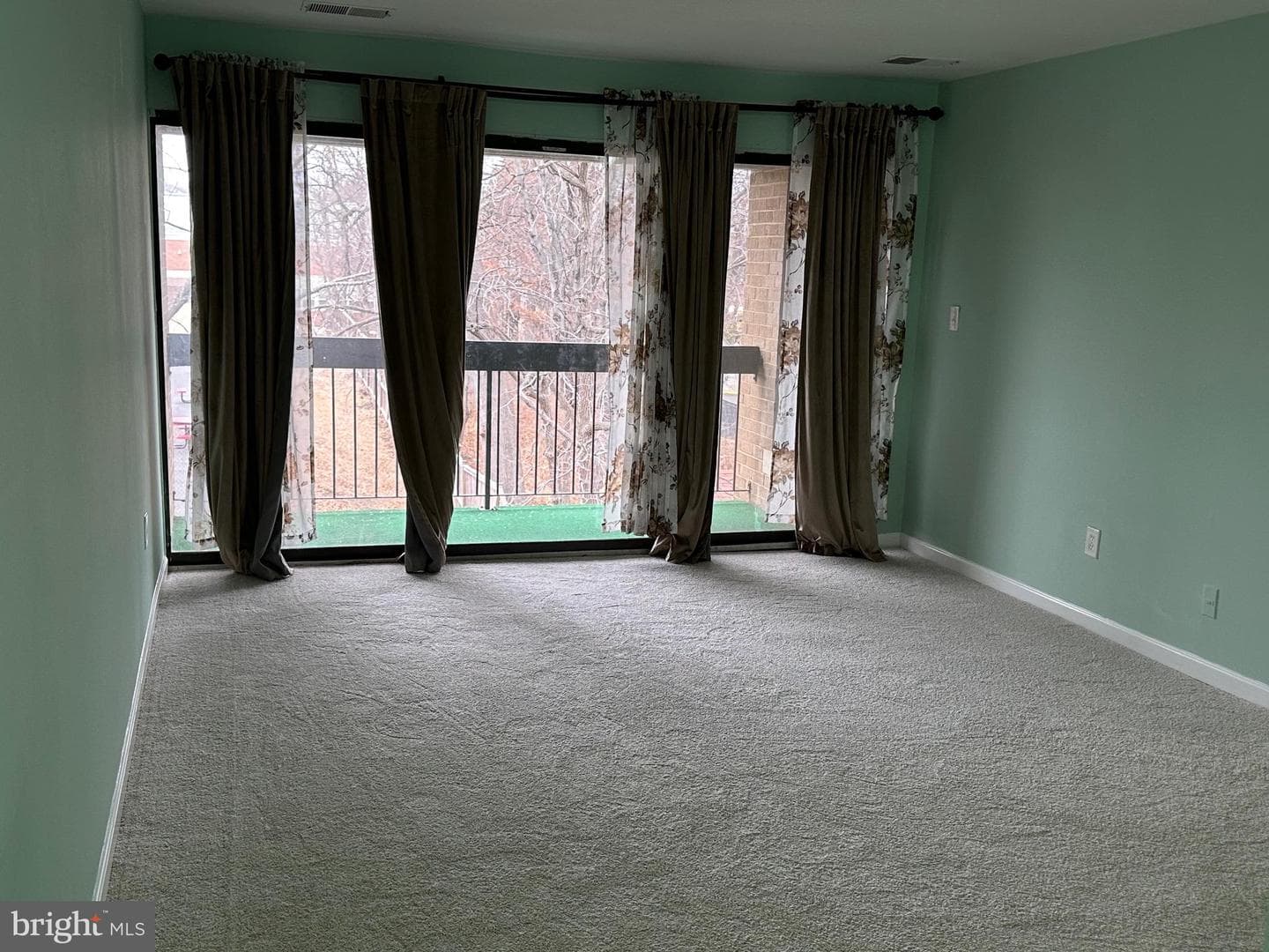 545 Florida Avenue #203 photo 2