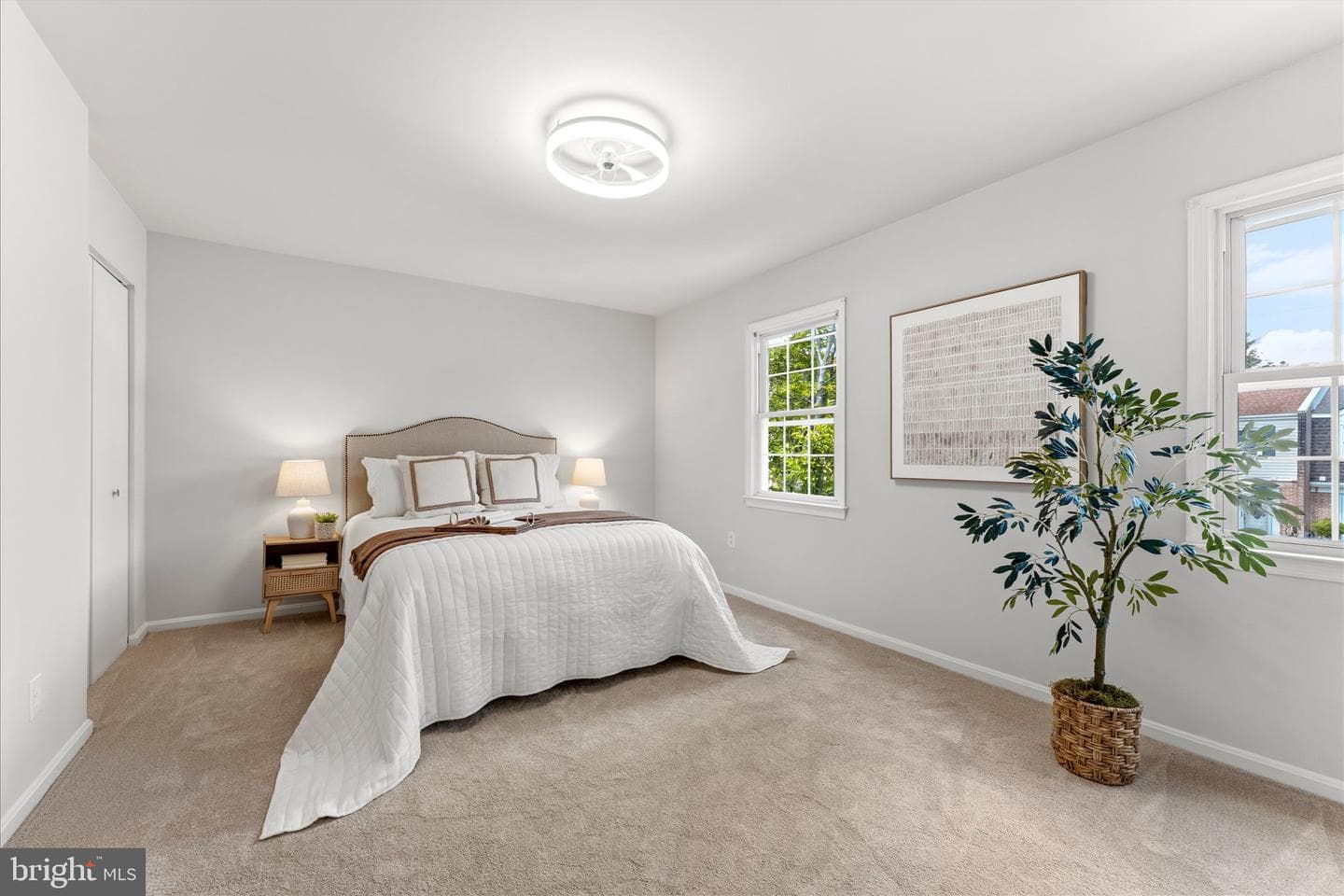 5838 Burke Manor Court photo 23