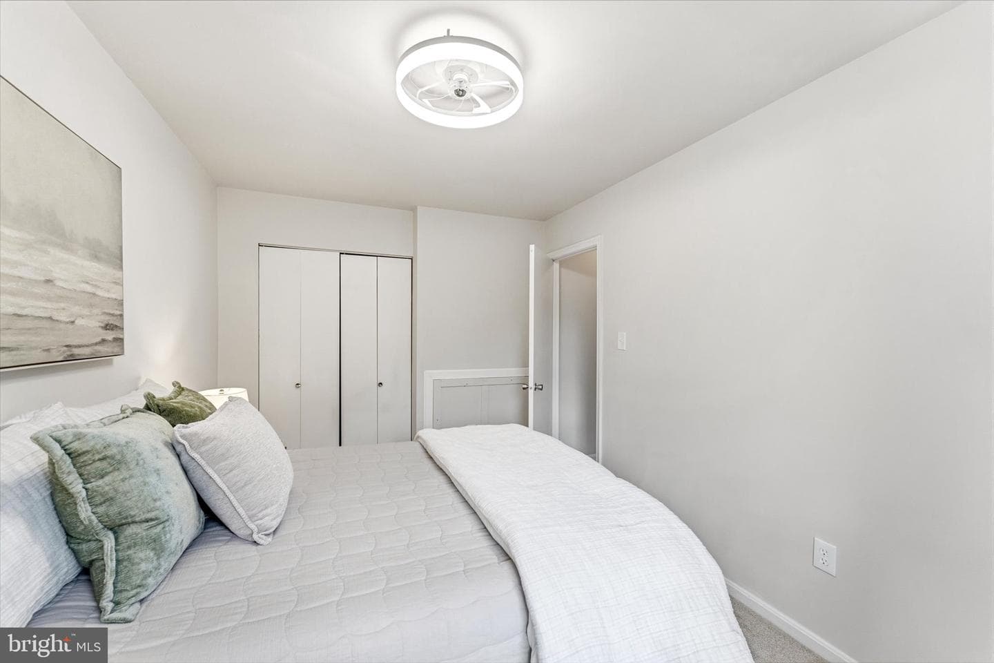 5838 Burke Manor Court photo 28