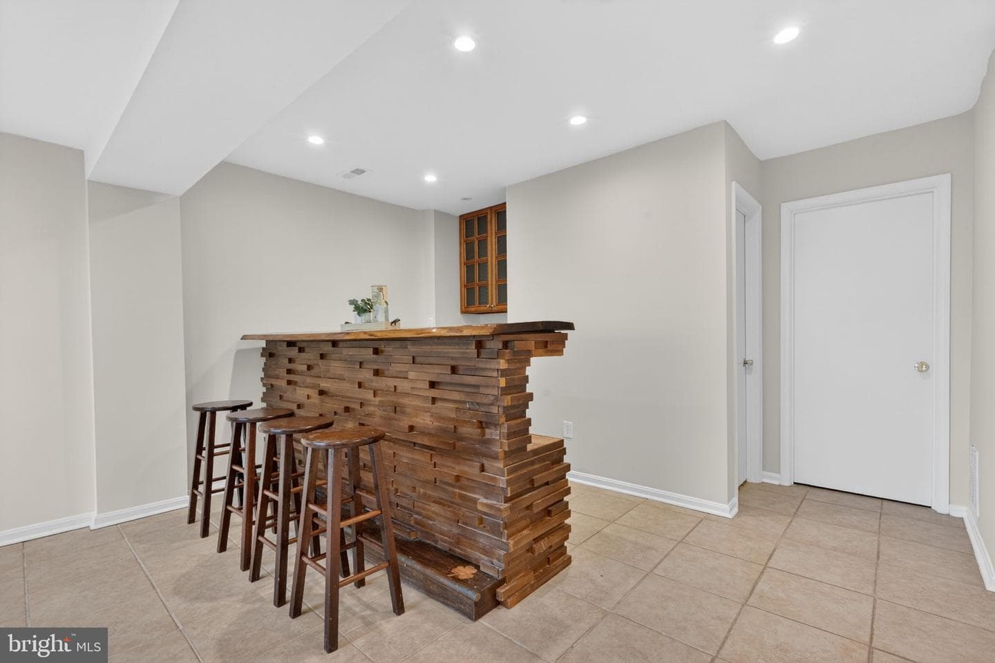 5707 Lawsons Hill Court photo 24