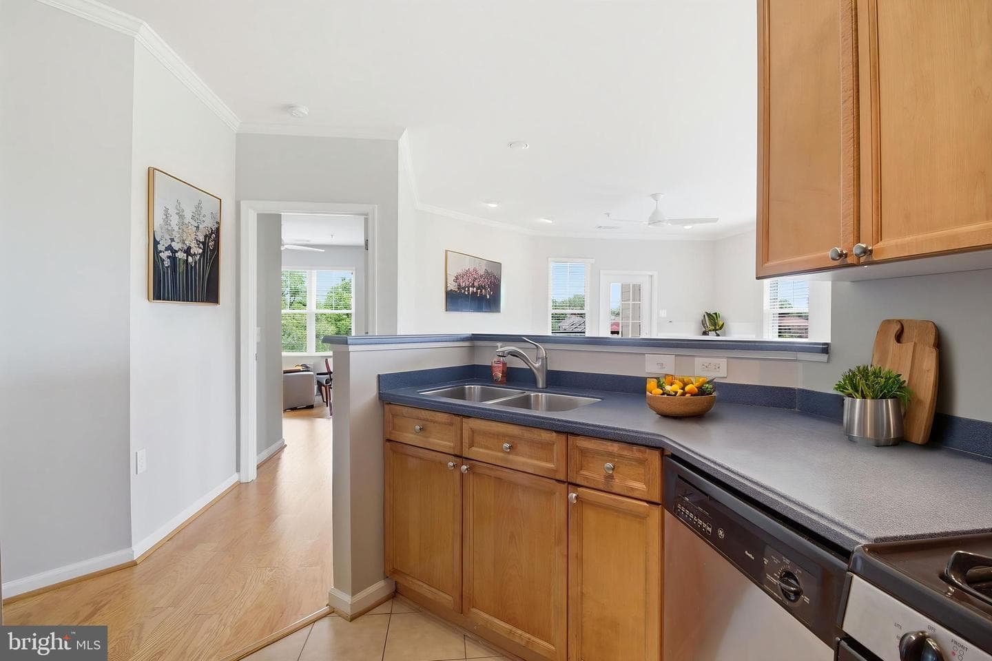 815 Branch Drive #402 photo 12