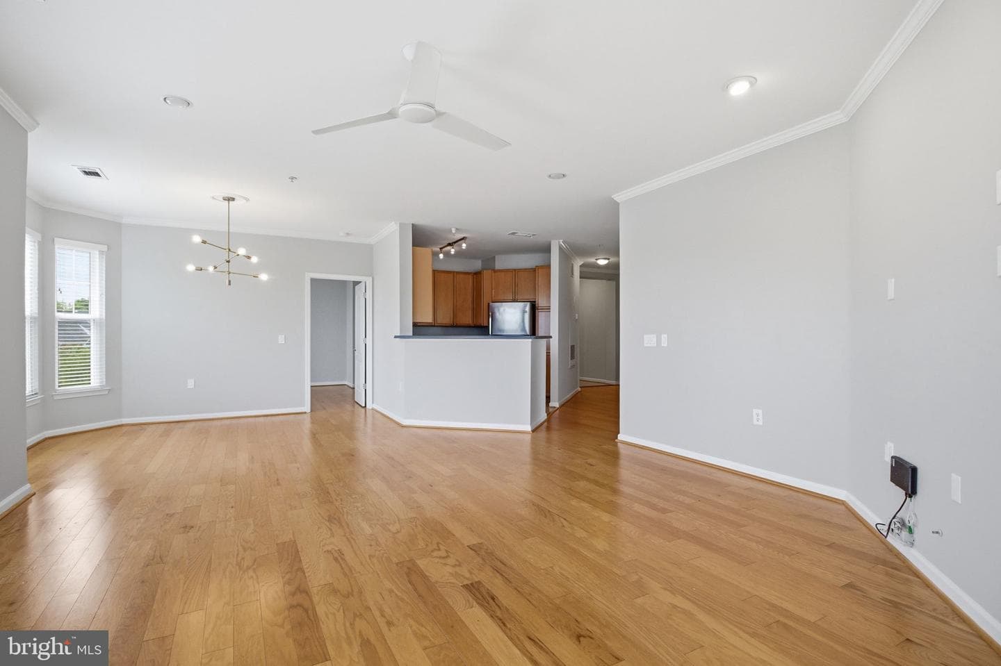 815 Branch Drive #402 photo 17