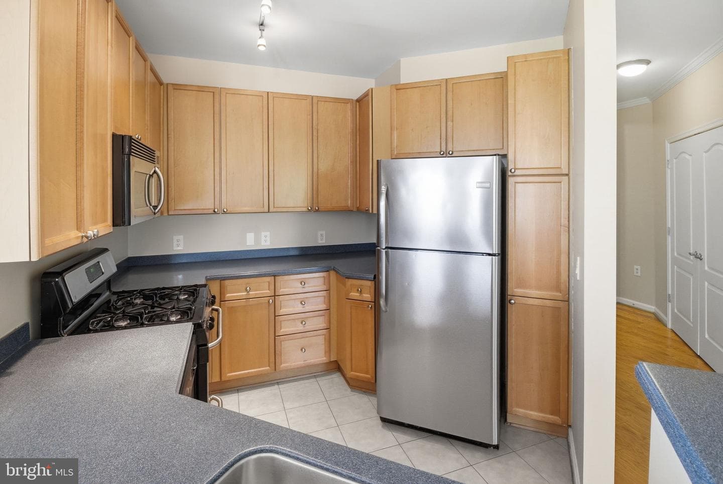 815 Branch Drive #402 photo 19