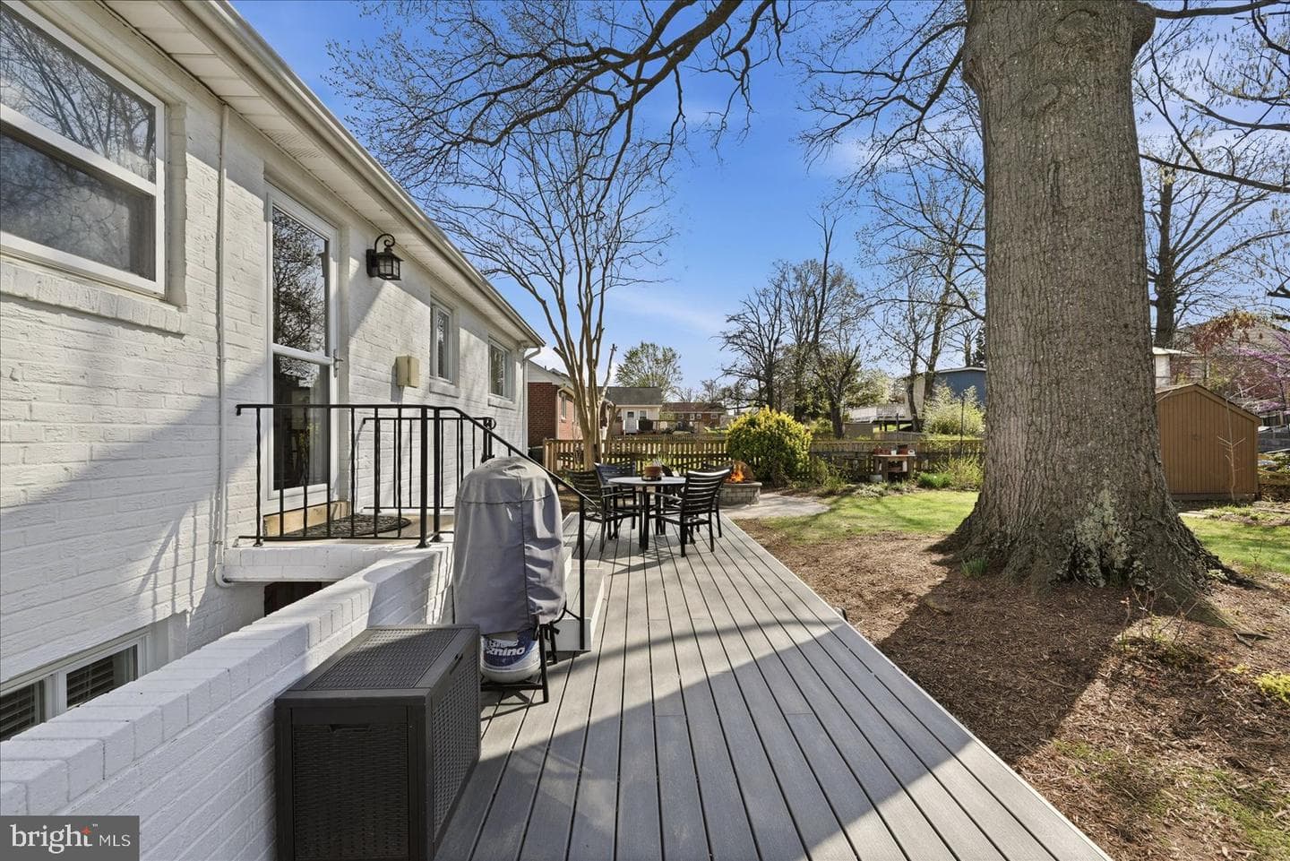 6020 Amherst Avenue photo 40