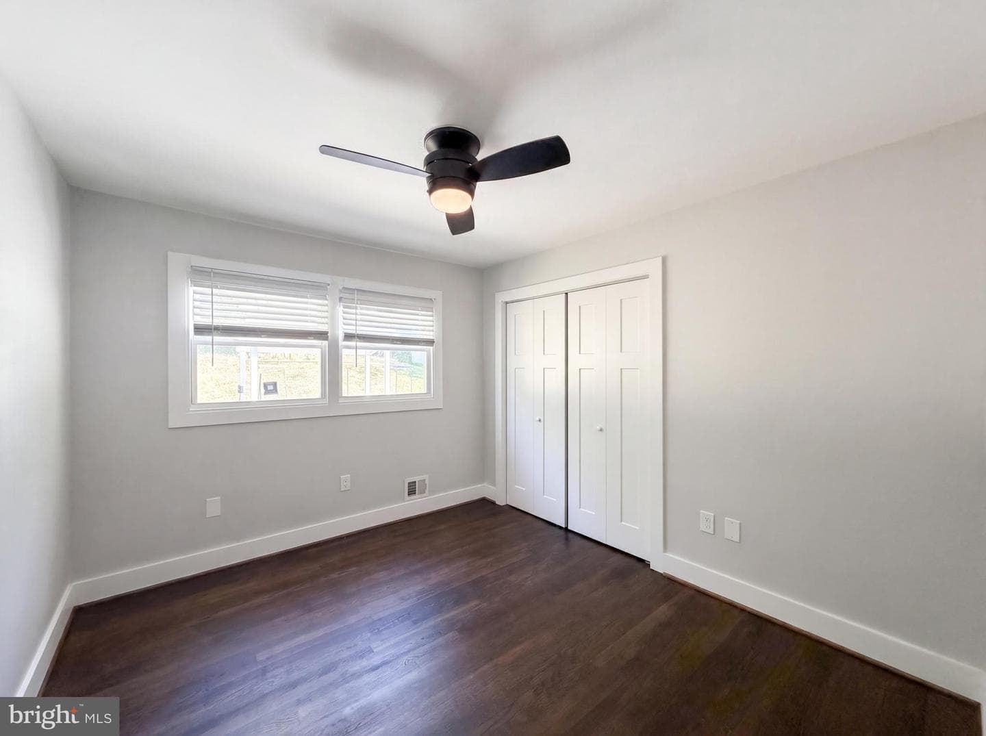 6515 Carriage Drive photo 4