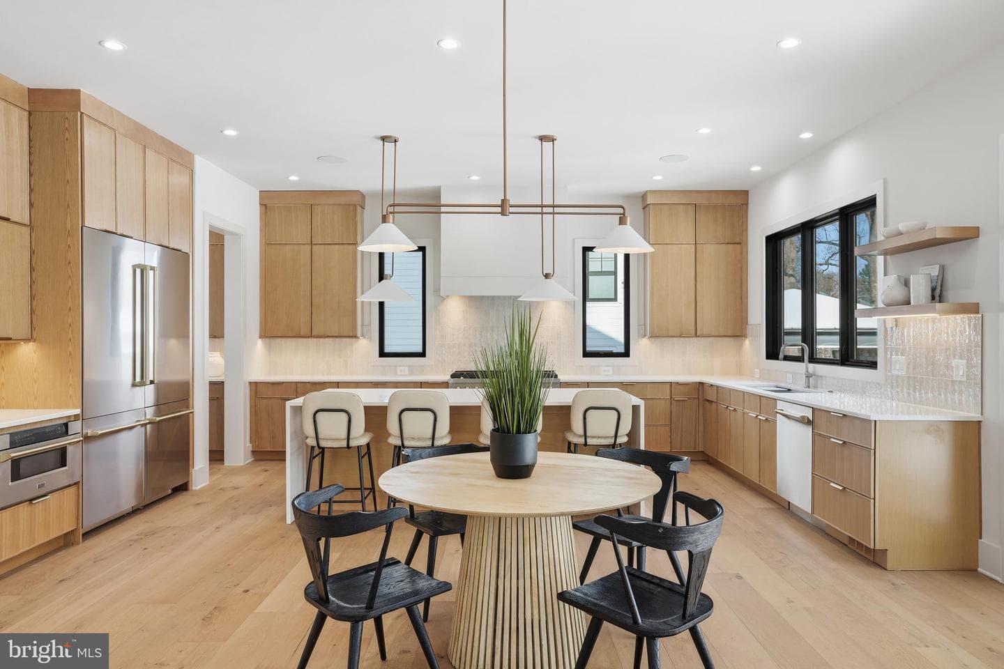 2107 Greenwich Street photo 19